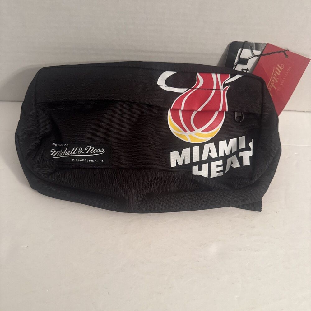 Mitchell & Ness Miami Heat Basketball Hardwood Classics Fanny Pack NWT NBA